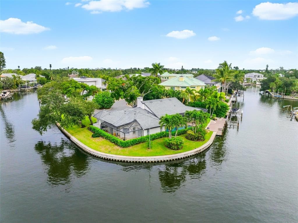 500 VENICE LANE 3