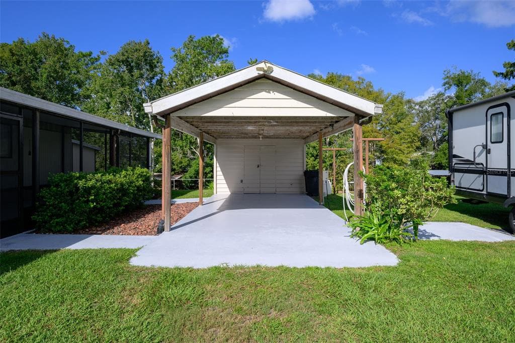 139 SPORTSMAN ROAD photo 23