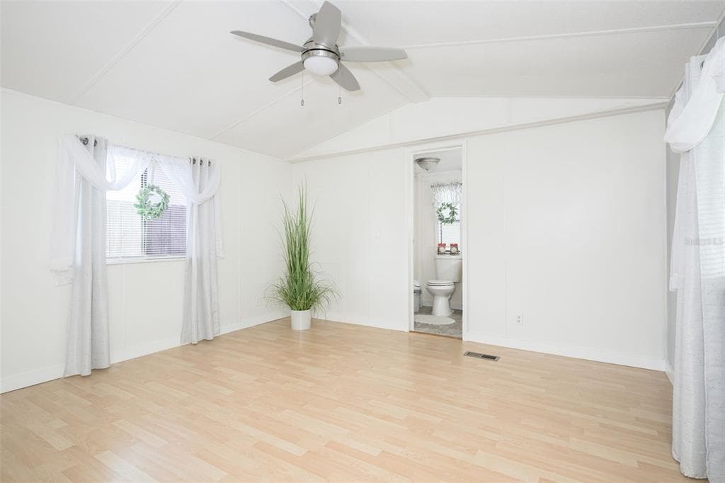 139 SPORTSMAN ROAD photo 12