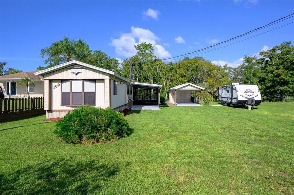 139 SPORTSMAN ROAD photo 1