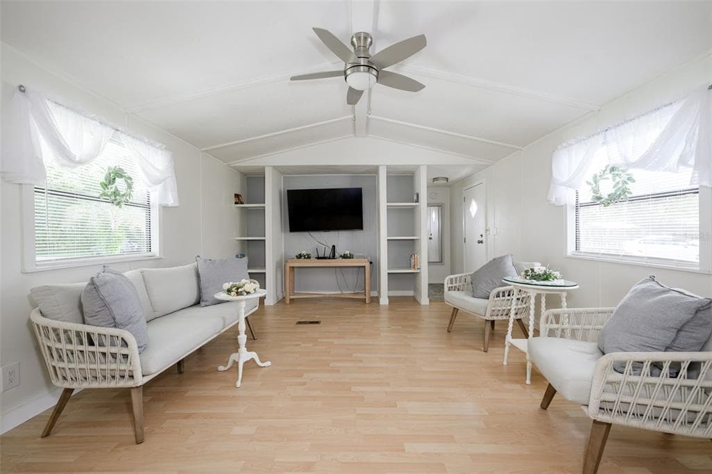 139 SPORTSMAN ROAD photo 10