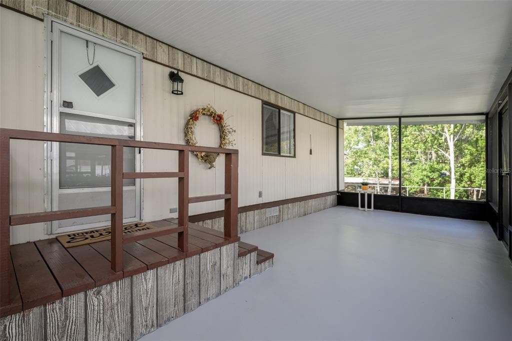 139 SPORTSMAN ROAD photo 4