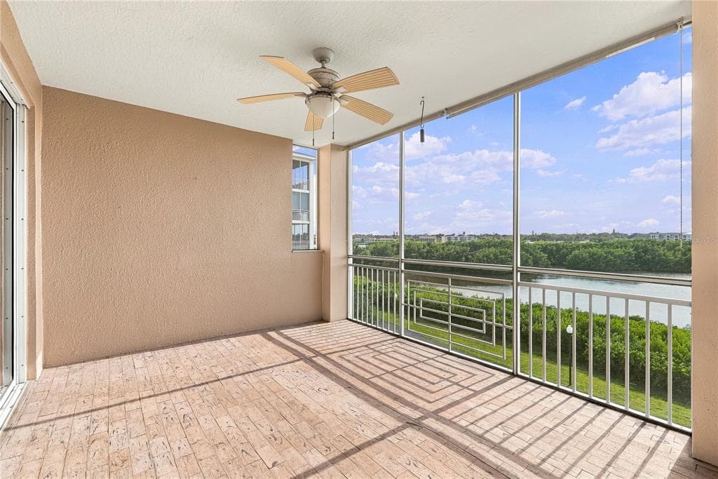 7070 KEY HAVEN ROAD 402 photo 22