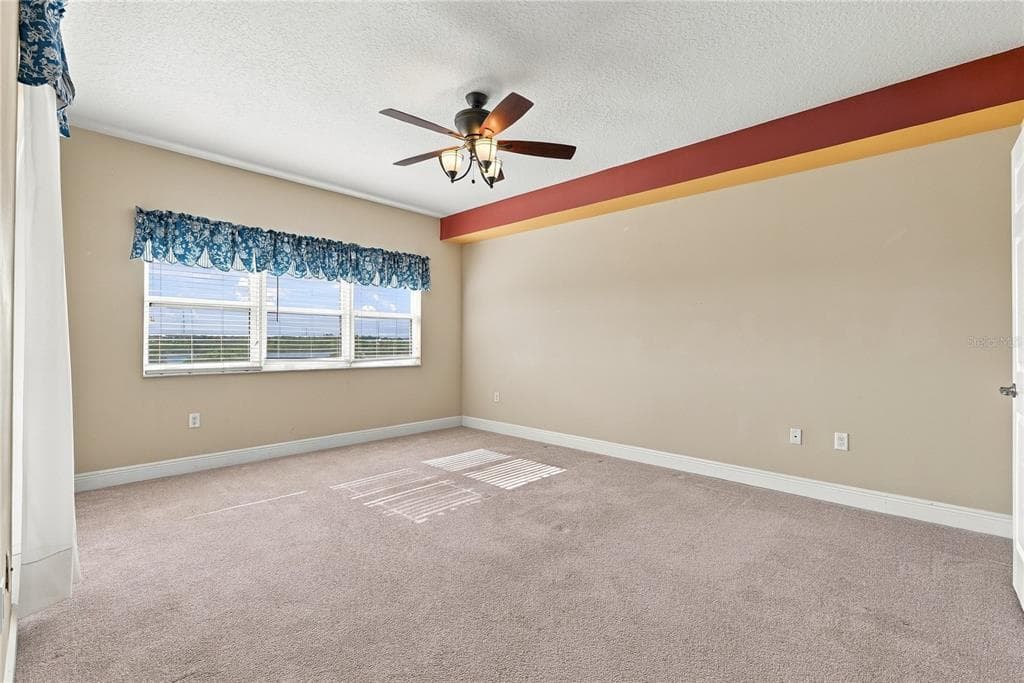 7070 KEY HAVEN ROAD 402 photo 25