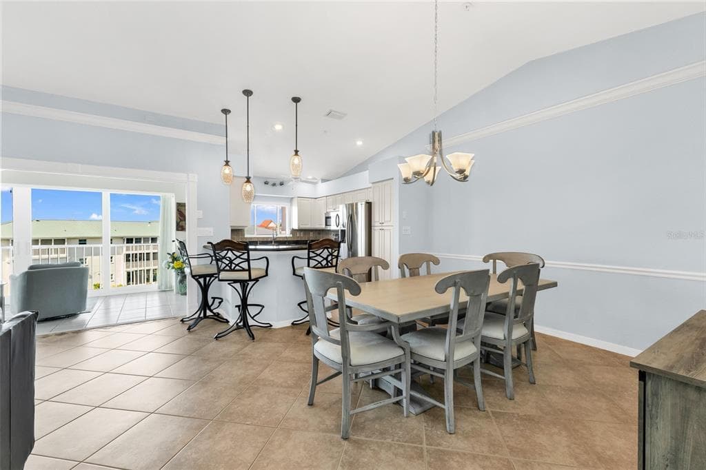 1250 W MARION AVENUE 141 photo 16