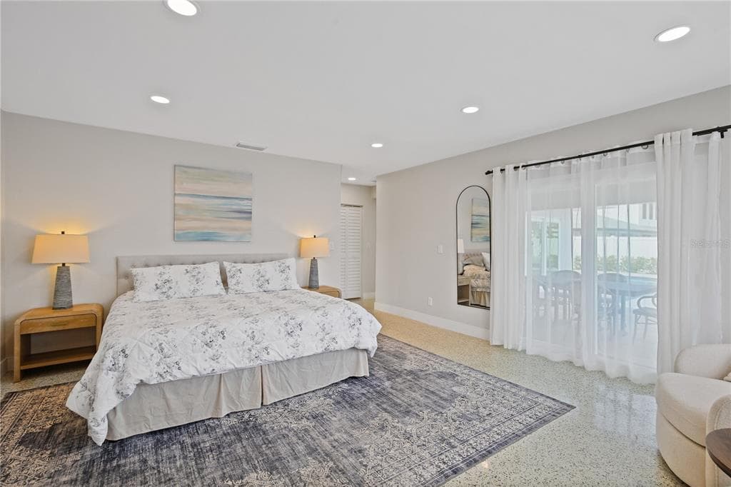 136 BAYSIDE DRIVE photo 23