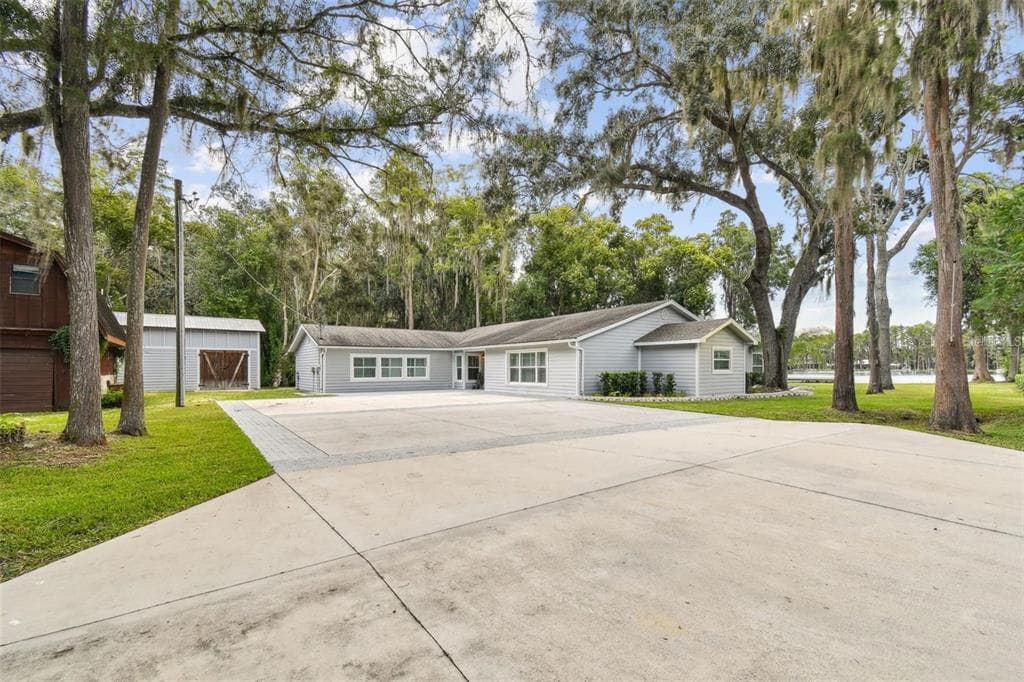 17018 DENNIS ROAD 3
