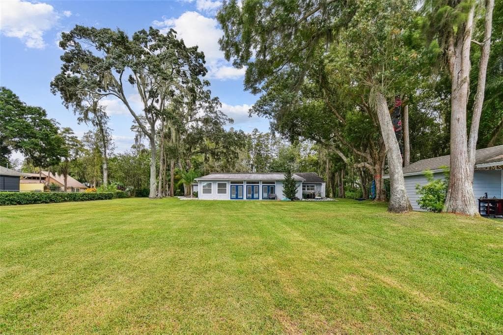 17018 DENNIS ROAD photo 10