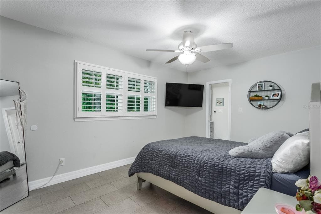 17018 DENNIS ROAD photo 25