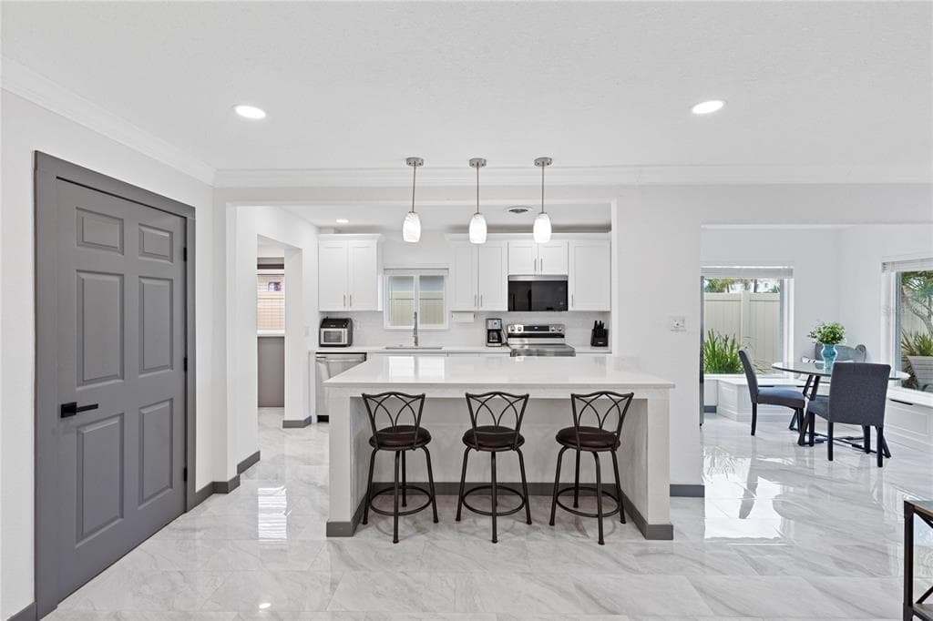 166 BAYSIDE DRIVE photo 8