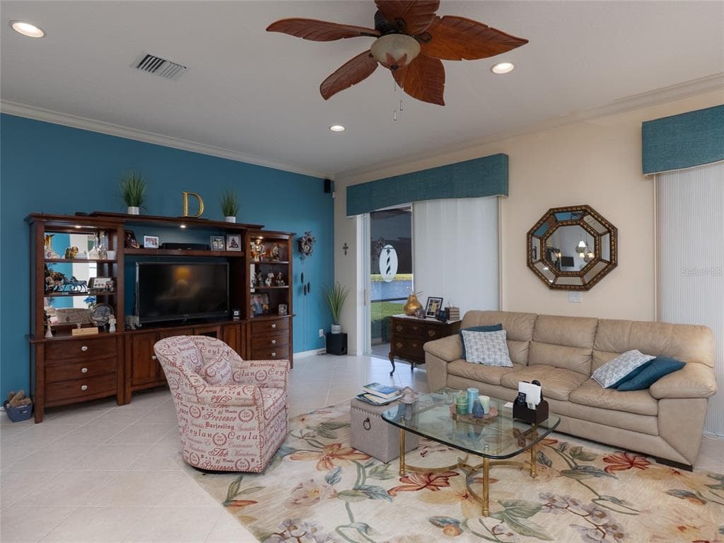 6725 41ST STREET CIRCLE E photo 11