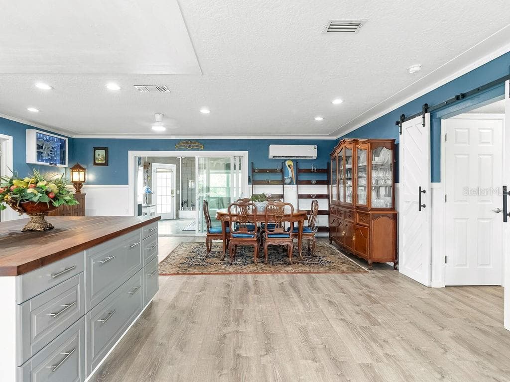 1831 BAYSHORE DRIVE photo 6