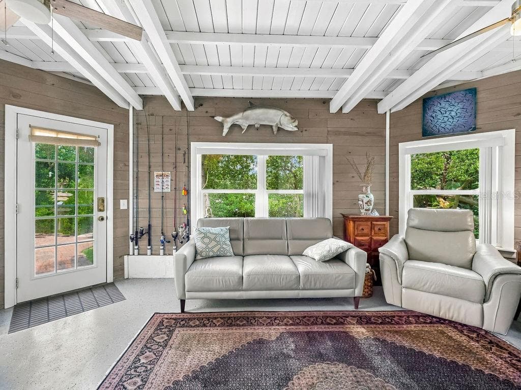 1831 BAYSHORE DRIVE photo 22
