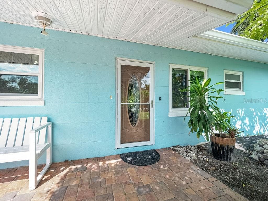 1831 BAYSHORE DRIVE photo 5