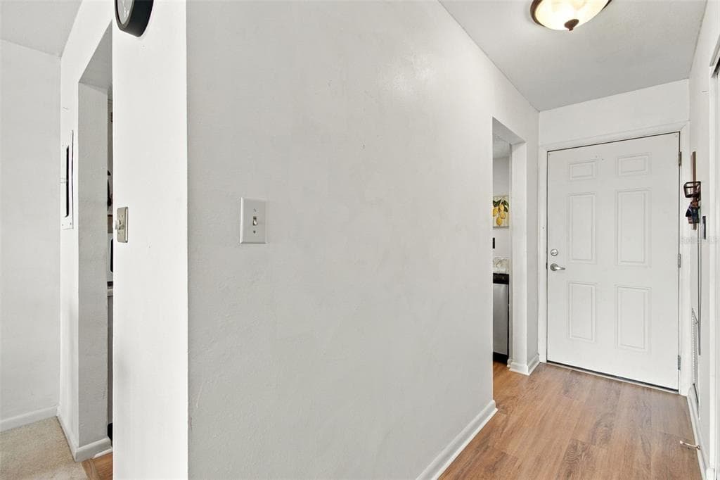 4939 FLORAMAR TERRACE 605 photo 6