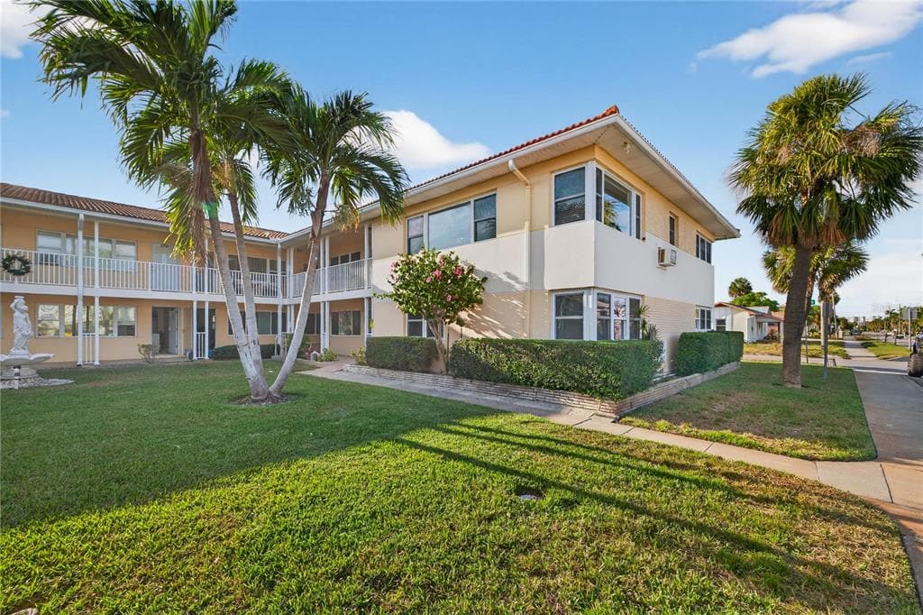 7740 BOCA CIEGA DRIVE 201 photo 2