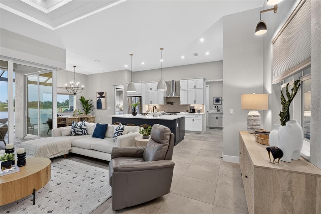 5 REEF COURT photo 17
