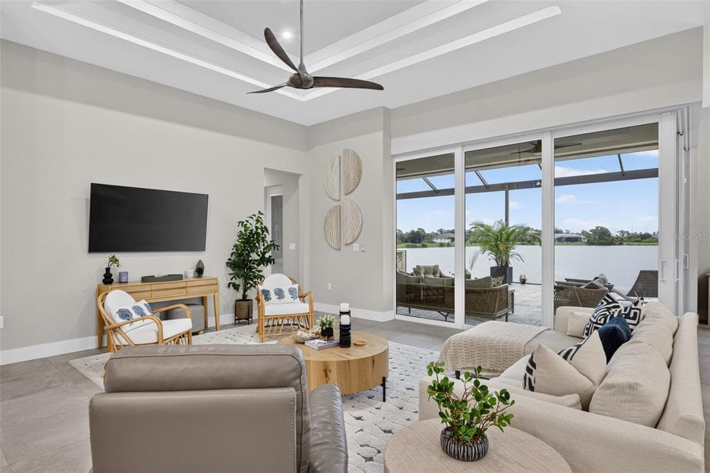 5 REEF COURT photo 12