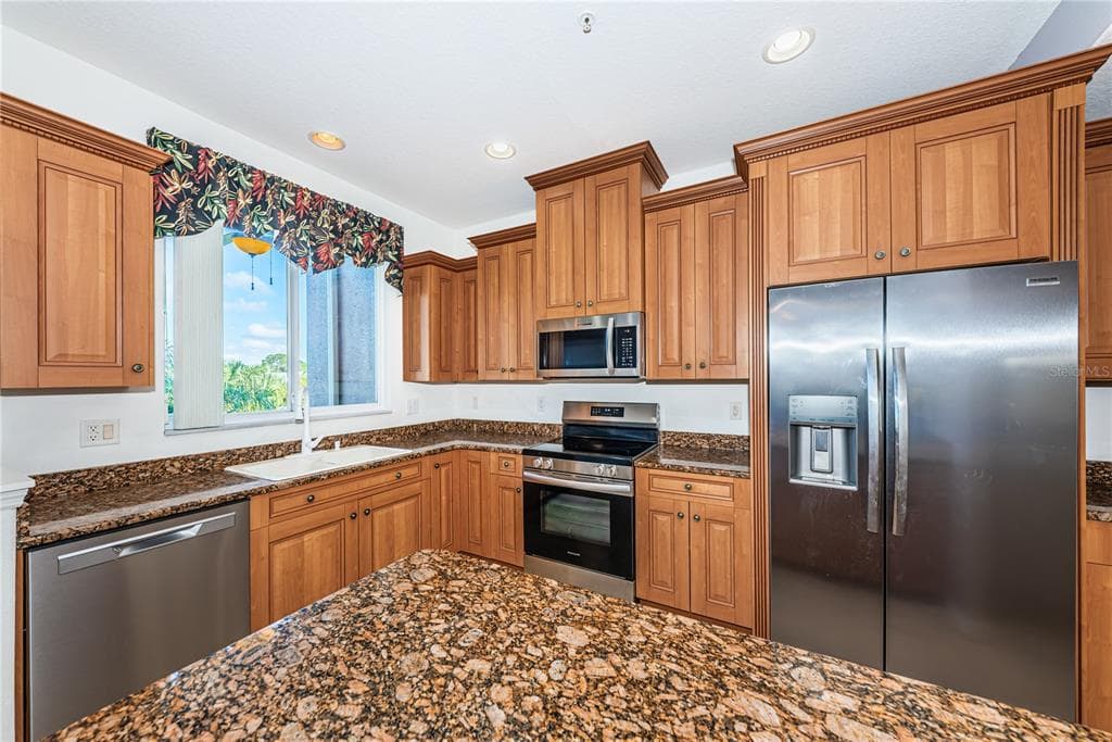 4324 SPINNAKER COVE LANE photo 14