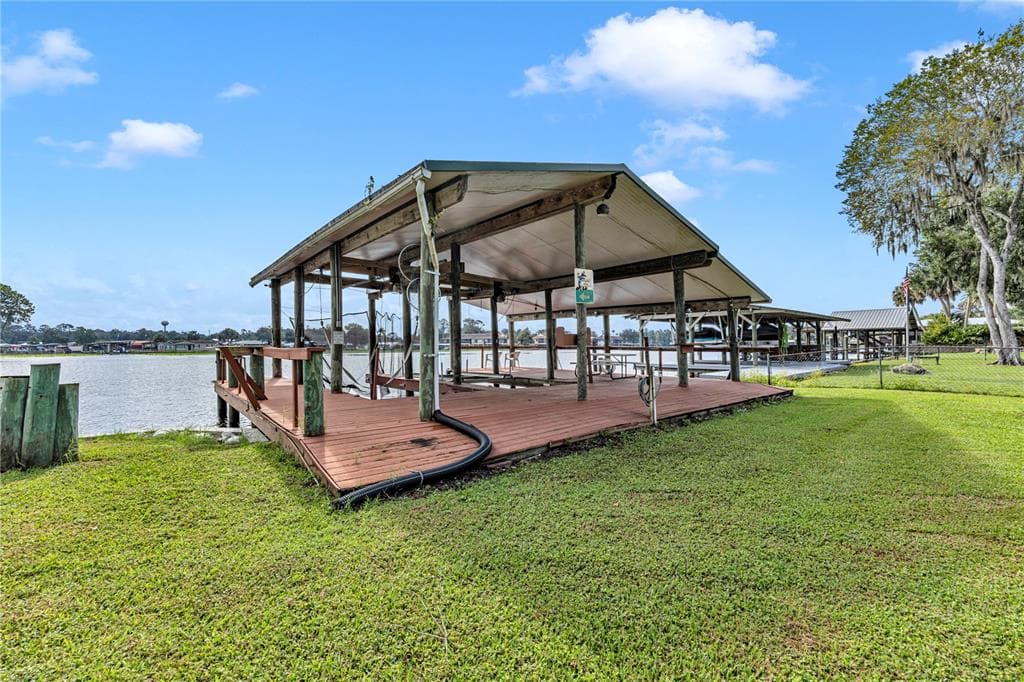 56310 REDBUD ROAD photo 4
