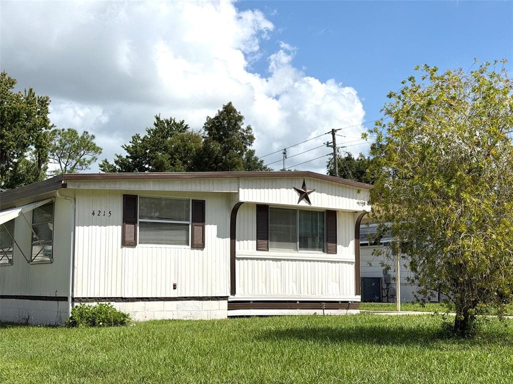 4215 WINDY WAY 2