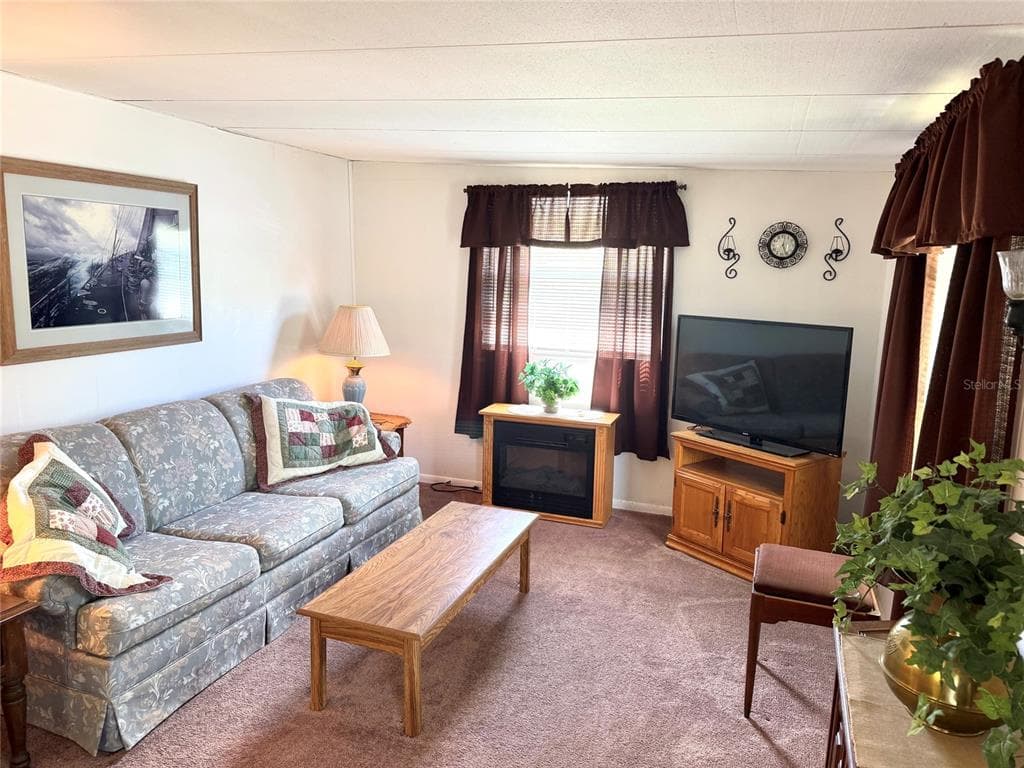 4215 WINDY WAY photo 9
