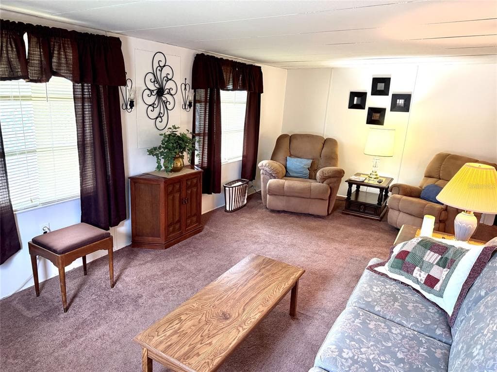 4215 WINDY WAY photo 10