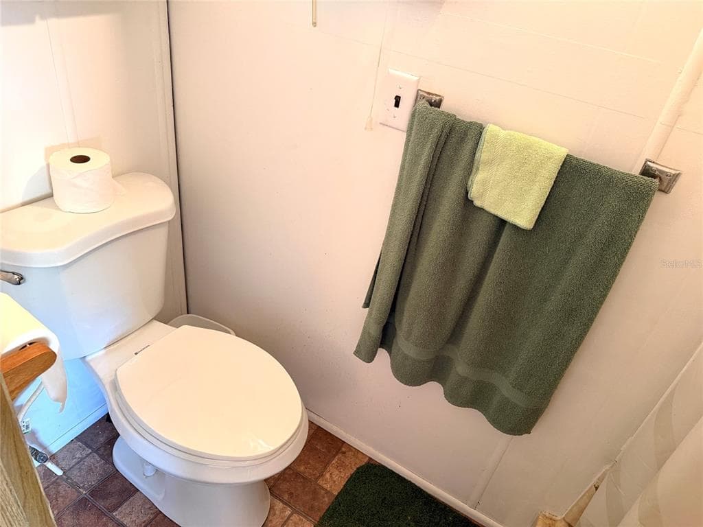 4215 WINDY WAY photo 21