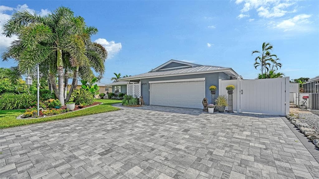 4919 CORAL BOULEVARD photo 6