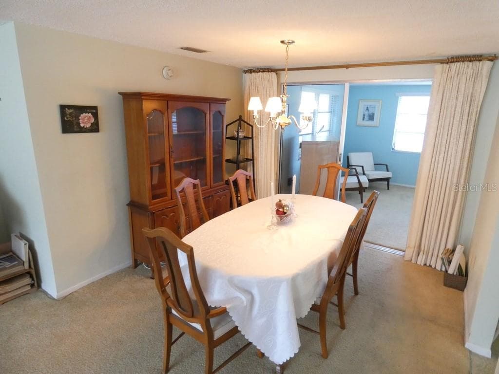 7207 ASHWOOD DRIVE photo 7