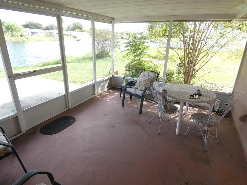 7207 ASHWOOD DRIVE photo 20