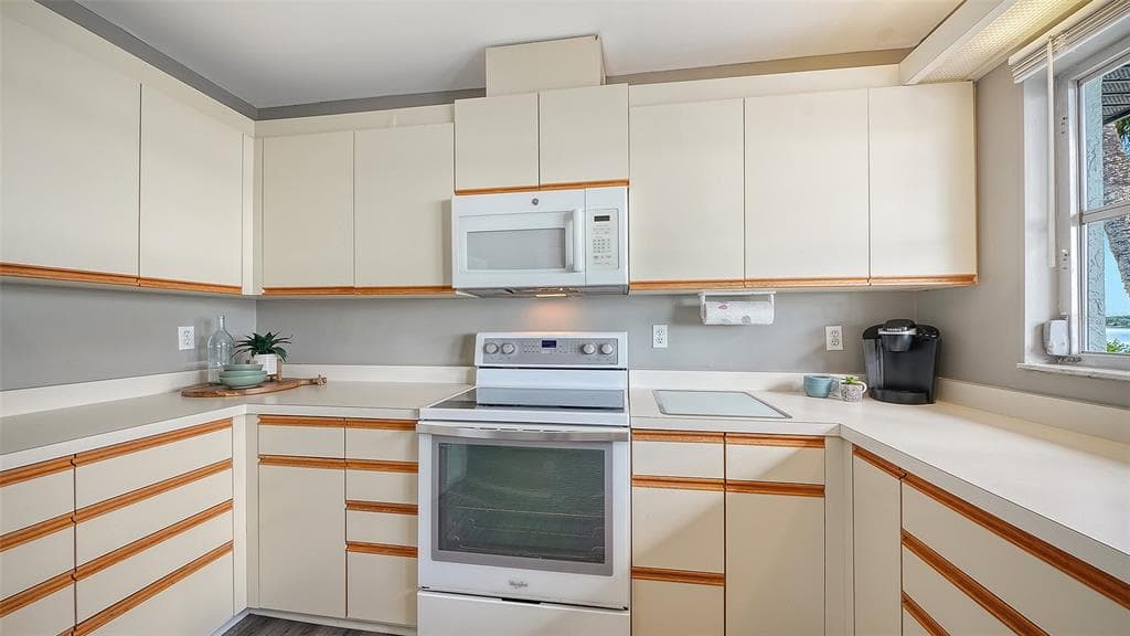 1604 CASEY KEY ROAD photo 22