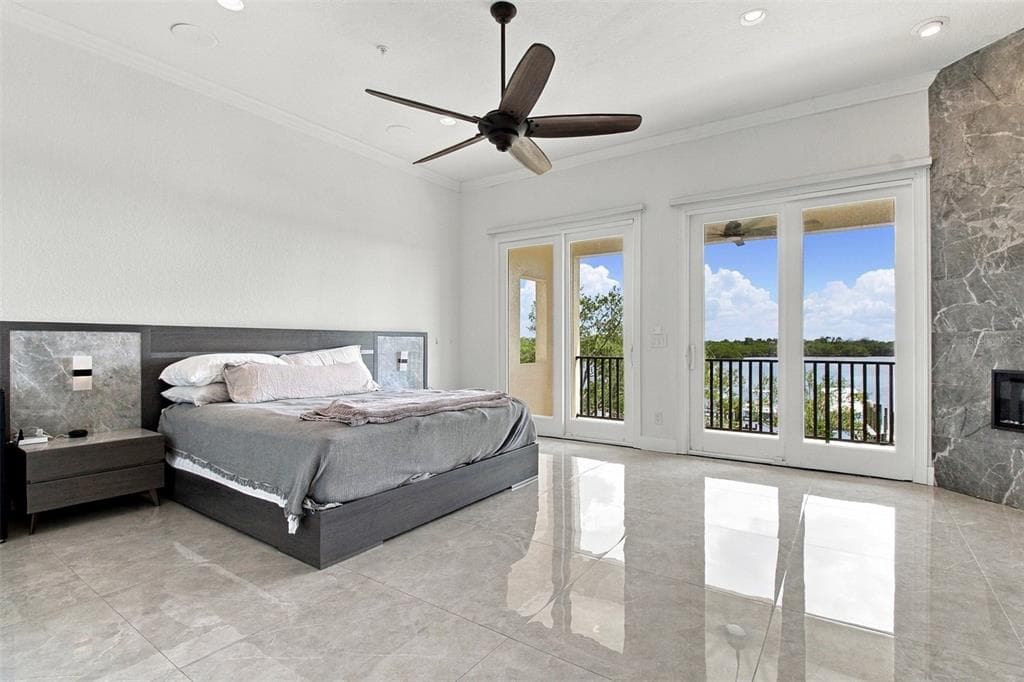 1022 PASEO DEL RIO NE 1022 photo 16