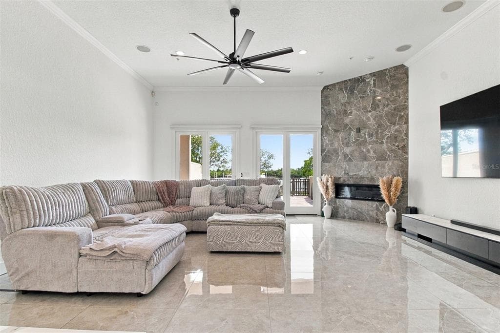 1022 PASEO DEL RIO NE 1022 photo 10