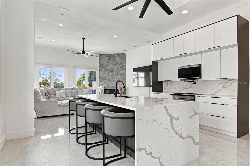 1022 PASEO DEL RIO NE 1022 photo 4