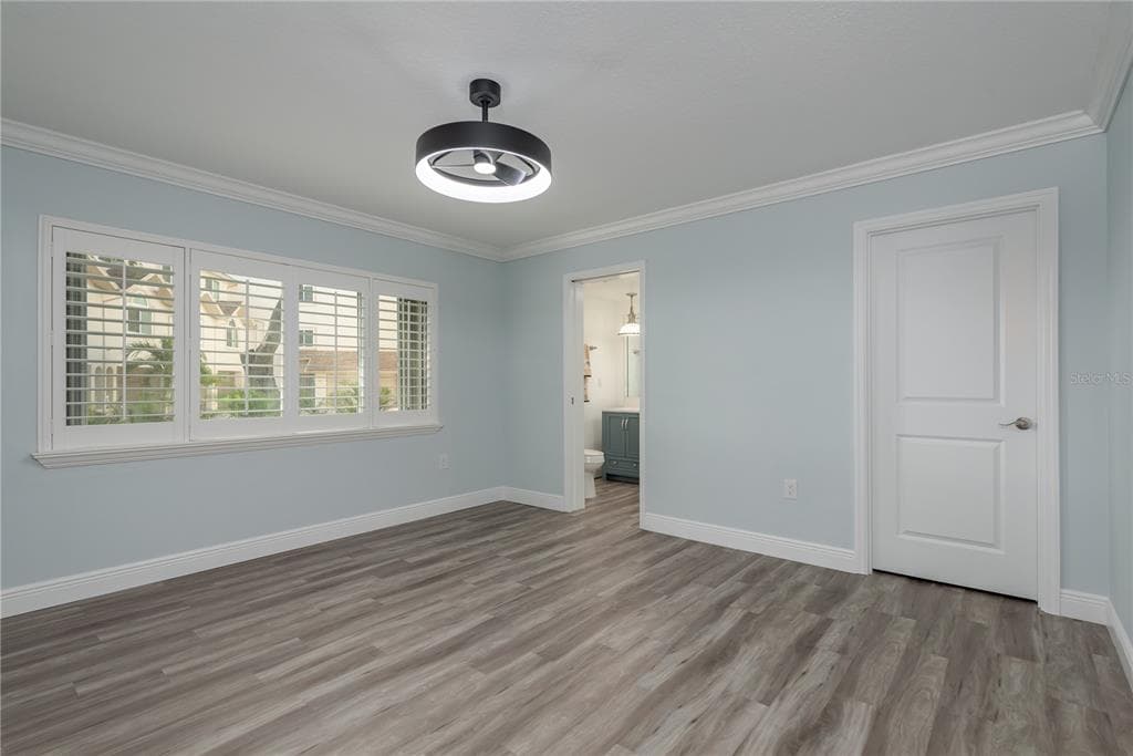 311 ISLAND WAY 101 photo 18