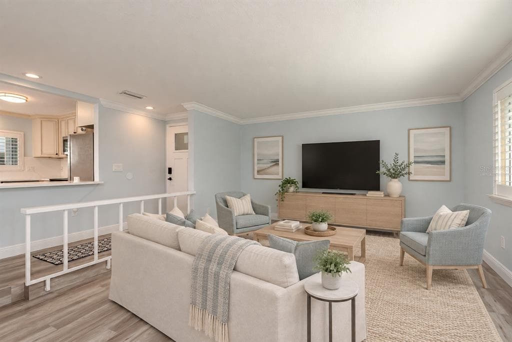 311 ISLAND WAY 101 photo 15