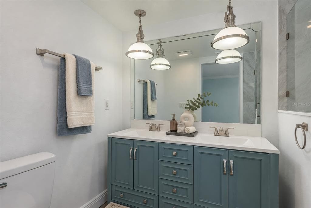 311 ISLAND WAY 101 photo 21