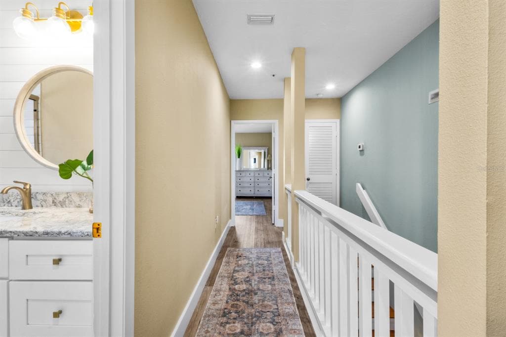 521 FOREST WAY photo 23