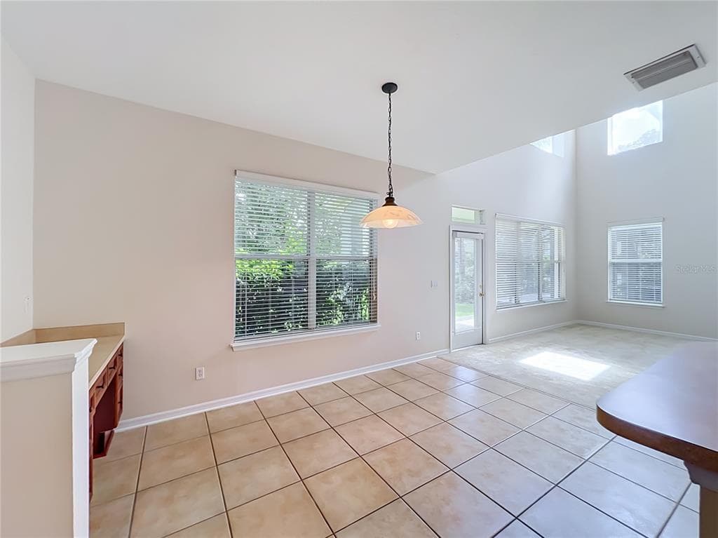 12809 HOLDENBURY LANE photo 18