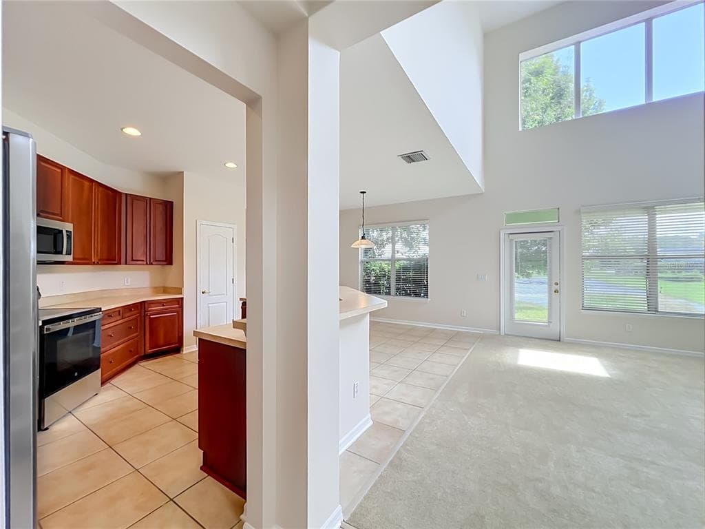 12809 HOLDENBURY LANE photo 15
