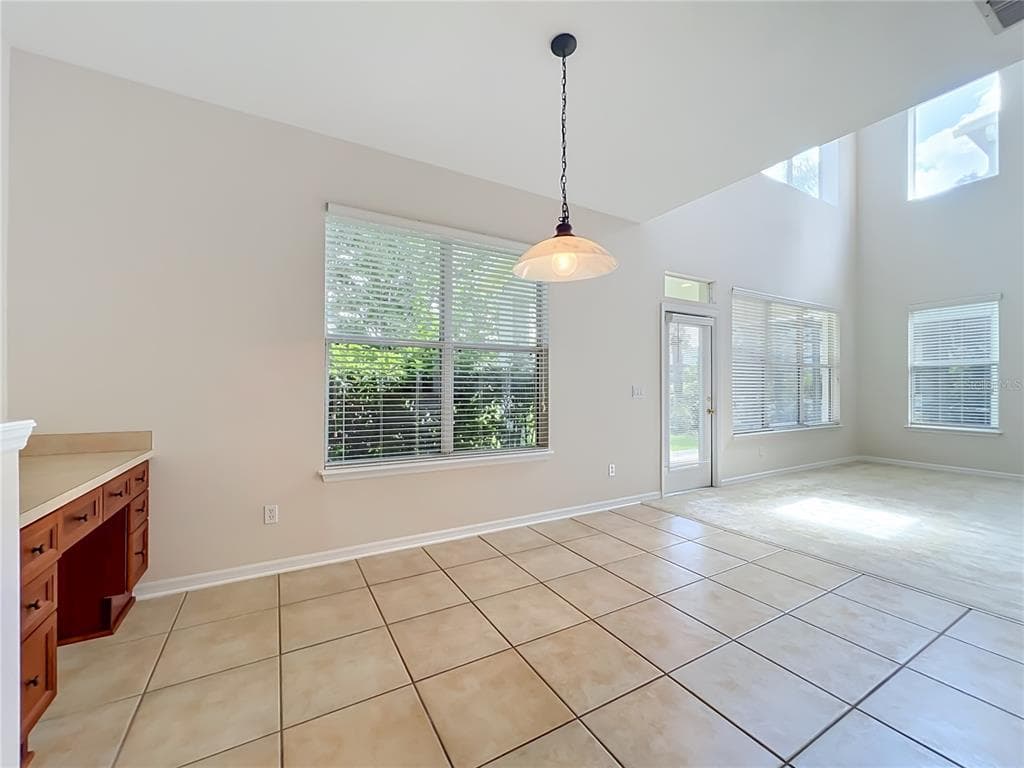 12809 HOLDENBURY LANE photo 21