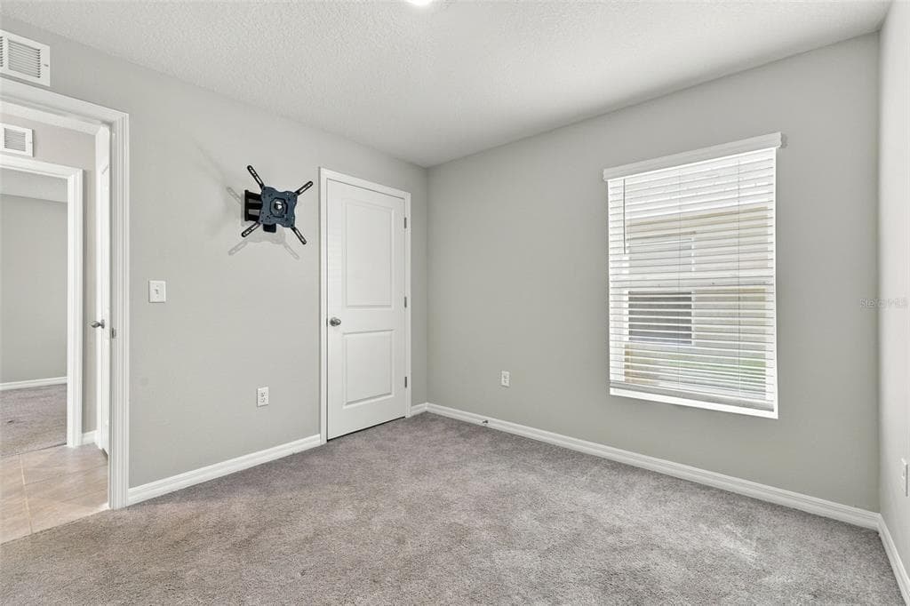 1172 7TH AVENUE NW photo 20