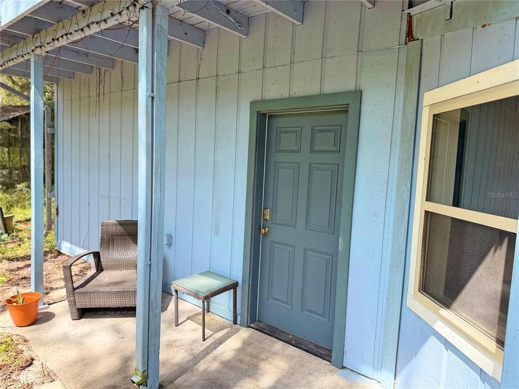 18152 SW 111TH STREET photo 3