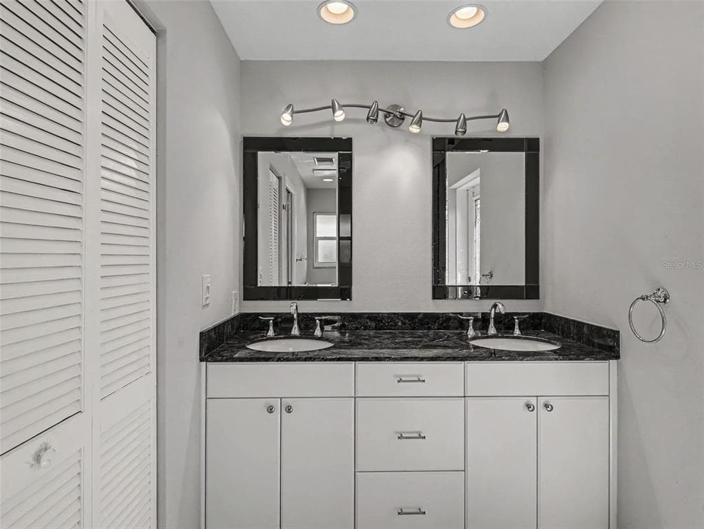 4375 SEDLEY LANE photo 20