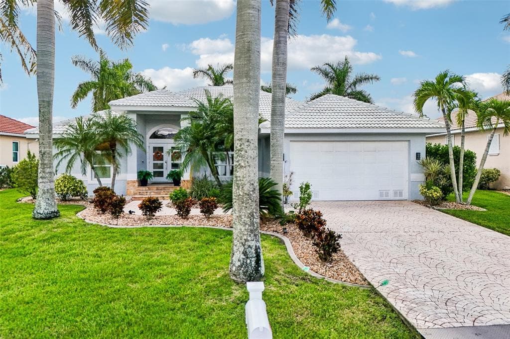 1217 SEA BREEZE COURT photo 2