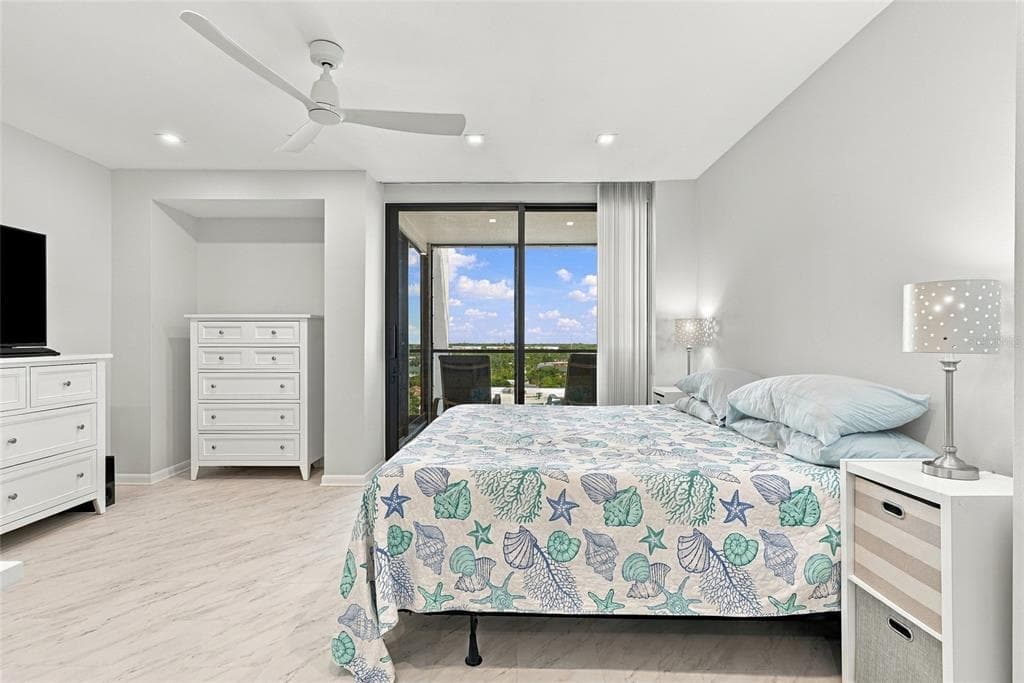 707 S GULFSTREAM AVENUE 1006 photo 9