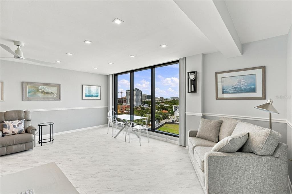 707 S GULFSTREAM AVENUE 1006 photo 25