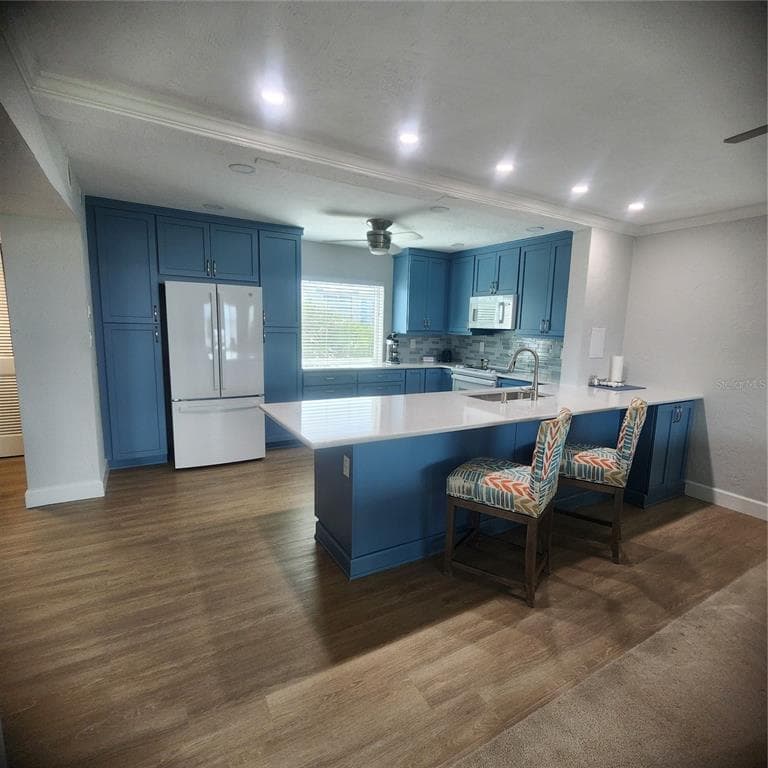 4600 GULF OF MEXICO DRIVE 301 photo 9