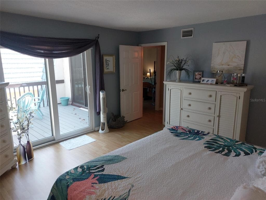 9446 TRADEWINDS AVENUE photo 22